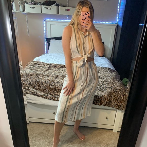 RVCA MIDI DRESS - Picture 4 of 8